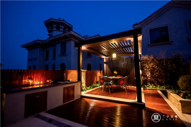 青島庭院設(shè)計-灣海墅別墅花園設(shè)計